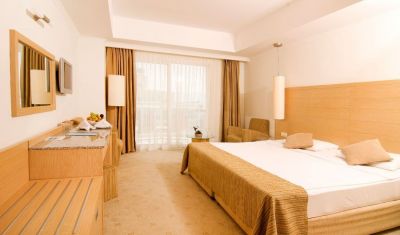 Imagine pentru Hotel Sealight Resort 5* valabile pentru Litoral 2025
