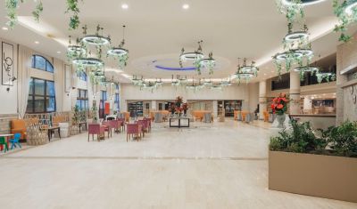 Imagine pentru Hotel Selectum Family Comfort Side 5*  valabile pentru Litoral 2025