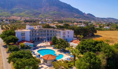 Imagine pentru Hotel Sempati 3* valabile pentru Litoral 2025