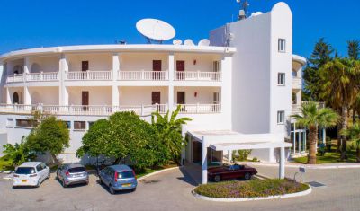 Imagine pentru Hotel Sempati 3* valabile pentru Litoral 2025