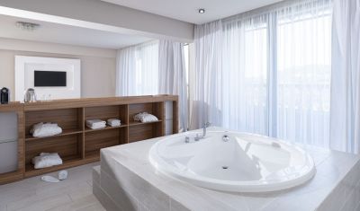 Imagine pentru Hotel SH Dolce Vita 4*  valabile pentru Litoral 2025