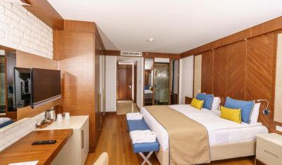 Imagine pentru Hotel Sherwood Exclusive Kemer 5* valabile pentru Litoral 2025