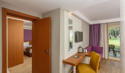 Imagine pentru Hotel Sherwood Exclusive Kemer 5* valabile pentru Litoral 2025