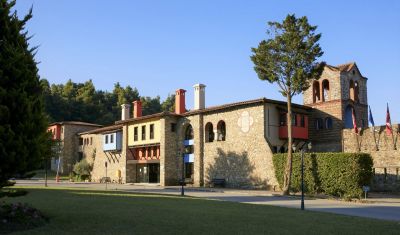 Imagine pentru Hotel Simantro Resort 5* valabile pentru Litoral 2025