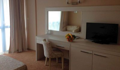 Imagine pentru Hotel Sineva Beach  4*  valabile pentru Litoral 2025