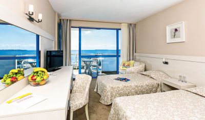 Imagine pentru Hotel Sineva Beach  4*  valabile pentru Litoral 2025
