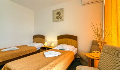 Imagine pentru Hotel Siret Saturn3*  valabile pentru Litoral 2025