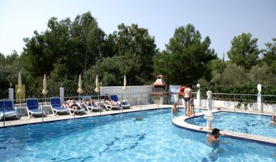 Imagine pentru Hotel Sirines 2*  valabile pentru Litoral 2025