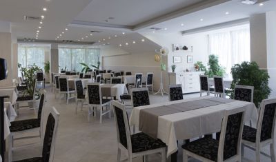 Imagine pentru Hotel Slavey 4*  valabile pentru Litoral 2025