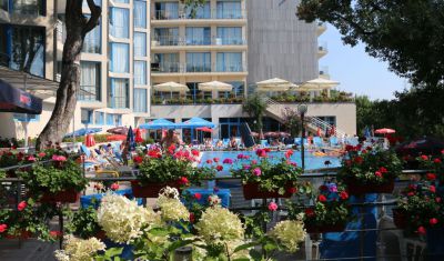 Imagine pentru Hotel Slavey 4*  valabile pentru Litoral 2025