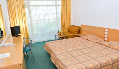 Imagine pentru Hotel Slavyanski 3* valabile pentru Litoral 2025
