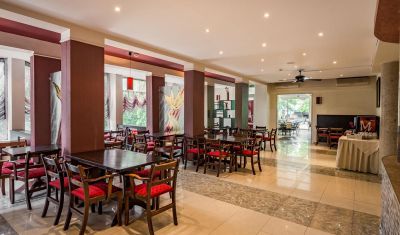 Imagine pentru Hotel Slavyanski 3* valabile pentru Litoral 2025