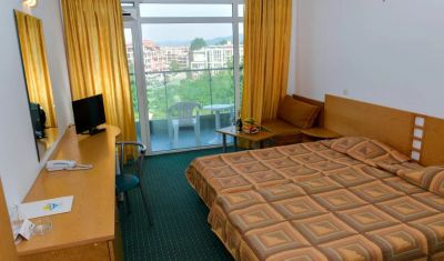 Imagine pentru Hotel Slavyanski 3* valabile pentru Litoral 2025