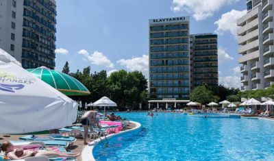 Imagine pentru Hotel Slavyanski 3* valabile pentru Litoral 2025