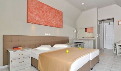 Imagine pentru Hotel Sousouras Holiday Resort 3*  valabile pentru Litoral 2025