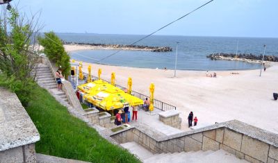 Imagine pentru Hotel Splendid 3* valabile pentru Litoral 2025