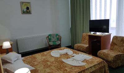 Imagine pentru Hotel Splendid 3* valabile pentru Litoral 2025