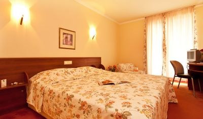 Imagine pentru Hotel St George 4*  valabile pentru Litoral 2025