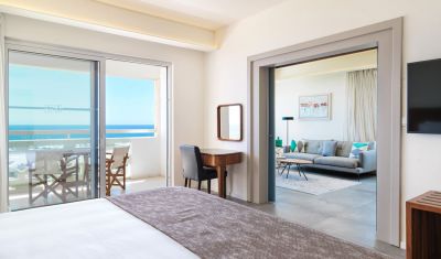 Imagine pentru Hotel St Raphael Resort & Marina 5* valabile pentru Litoral 2025