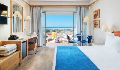 Imagine pentru Hotel St Raphael Resort & Marina 5* valabile pentru Litoral 2025