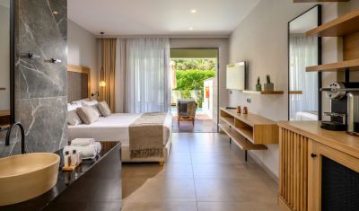 Imagine pentru Hotel Stella Palace Resort & Spa 5* valabile pentru Litoral 2025