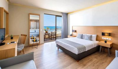 Imagine pentru Hotel Stella Palace Resort & Spa 5* valabile pentru Litoral 2025