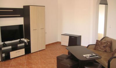 Imagine pentru Hotel Sun City 3* valabile pentru Litoral 2025