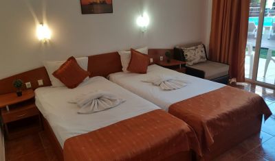 Imagine pentru Hotel Sun City 3* valabile pentru Litoral 2025