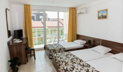 Imagine pentru Hotel Sun City 3* valabile pentru Litoral 2025