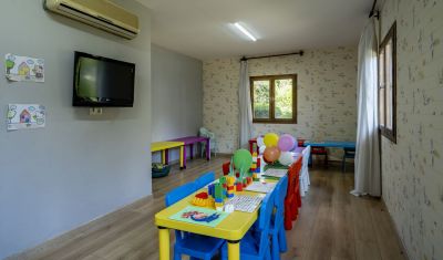 Imagine pentru Hotel Sunland Resort 5* valabile pentru Litoral 2025