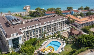 Imagine pentru Hotel Sunland Resort 5* valabile pentru Litoral 2025