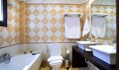 Imagine pentru Hotel Tesoro 3*  valabile pentru Litoral 2025