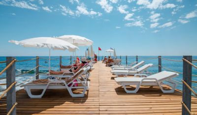 Imagine pentru Hotel The Lumos Deluxe Resort 5*  valabile pentru Litoral 2025
