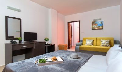 Imagine pentru Hotel Tia Maria 3*  valabile pentru Litoral 2025
