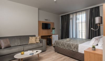Imagine pentru Hotel Tia Maria 3*  valabile pentru Litoral 2025