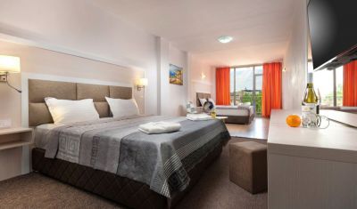 Imagine pentru Hotel Tia Maria 3*  valabile pentru Litoral 2025