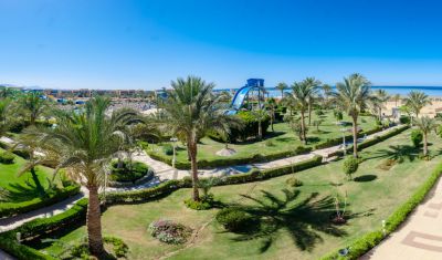 Imagine pentru Hotel Titanic Beach Resort 5* valabile pentru Litoral 2025