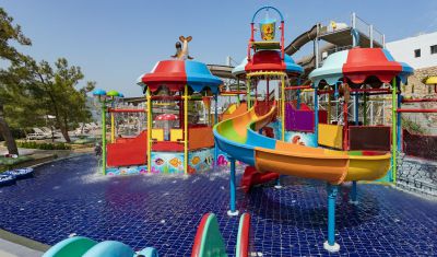 Imagine pentru Hotel Titanic Luxury Collection Bodrum 5*  valabile pentru Litoral 2025