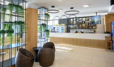 Imagine pentru Hotel Tomis Mamaia 3* valabile pentru Litoral 2025