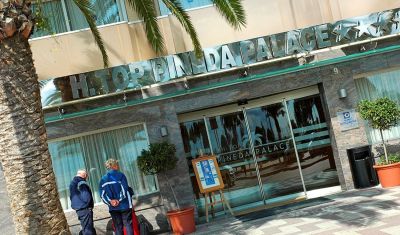 Imagine pentru Hotel Top Pineda Palace 4* valabile pentru Litoral 2025
