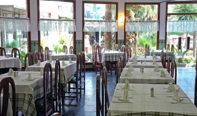 Imagine pentru Hotel Top Planamar 3* valabile pentru Litoral 2025