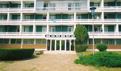 Imagine pentru Hotel Traian Neptun 2* valabile pentru Litoral 2025