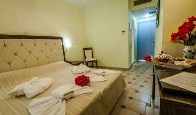 Imagine pentru Hotel Tresor Sousouras 4* valabile pentru Litoral 2025