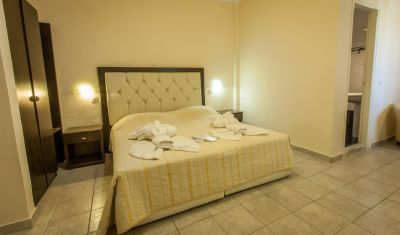 Imagine pentru Hotel Tresor Sousouras 4* valabile pentru Litoral 2025
