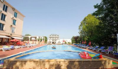 Imagine pentru Hotel Union 3* valabile pentru Litoral 2025