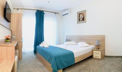Imagine pentru Hotel Union 3* valabile pentru Litoral 2025