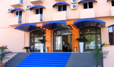 Imagine pentru Hotel Union 3* valabile pentru Litoral 2025