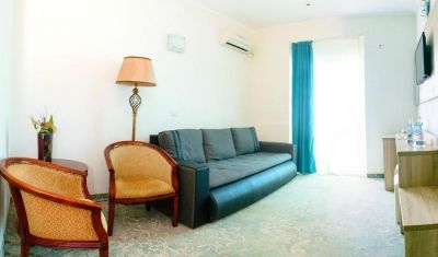 Imagine pentru Hotel Union 3* valabile pentru Litoral 2025