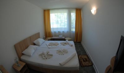 Imagine pentru Hotel Venus 2*  valabile pentru Litoral 2025