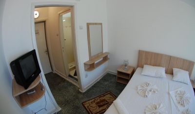 Imagine pentru Hotel Venus 2*  valabile pentru Litoral 2025